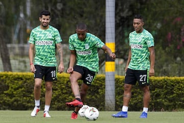 Atlético Nacional entrenó pensando en el partido frente al Independiente Medellín por la décima fecha de la Liga Águila. EL 'clásico paisa' se disputará el sábado a las 3:15 p.m. 