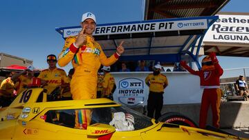 Monterey, CA - during the Firestone Grand Prix of Monterey in Monterey, California. (Photo by Joe Skibinski | IMS Photo)