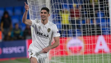 Guedes.