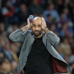 Giráldez: “Flick vio la segunda amarilla igual que yo”