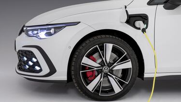 Volkswagen Golf: ¿solo estará disponible como auto eléctrico?