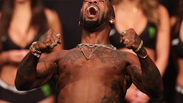 HOUSTON, TEXAS - FEBRUARY 11: Bobby Green weighs in prior to UFC 271 at Toyota Center on February 11, 2022 in Houston, Texas.   Carmen Mandato/Getty Images/AFP
== FOR NEWSPAPERS, INTERNET, TELCOS & TELEVISION USE ONLY ==