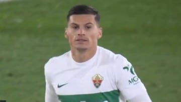 Los elogios de la prensa española a Lucas Cepeda tras su debut ante el Barcelona