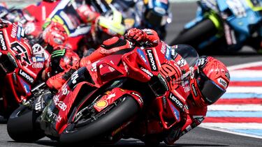 BRNO (Czech Republic), 20/07/2025.- Ducati Lenovo Team rider Marc Marquez of Spain in action during the Moto GP race of the Motorcycling Grand Prix of Czechia at the Automotodrom Brno racetrack in Brno, Czechia, 20 July 2025. (Motociclismo, España) EFE/EPA/FILIP SINGER