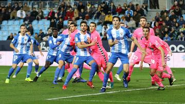 M¨¢laga, Deportivo y Oviedo son las defensas m¨¢s goleadoras