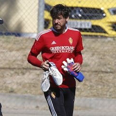 Cristian Álvarez entra en una convocatoria sin Jair ni Borja
