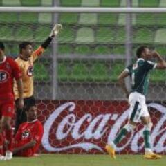 Wanderers rompe mala racha y vuelve a complicar a La Calera