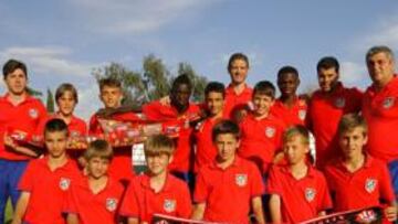 Posaron ayer en el Cerro.