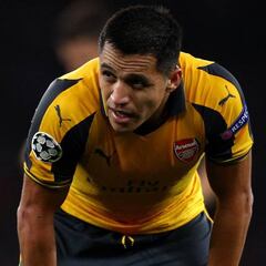 Wenger decidió dónde ocupará a Alexis el resto de la temporada