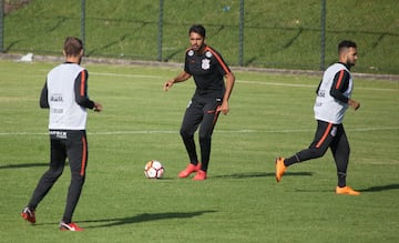 Corinthians ya se adapta a la altura de Bogotá