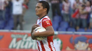 Carlos Bacca durante un partido con Junior de Barranquilla.