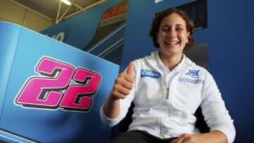 Ana Carrasco feliz en el Mundial de Moto3.