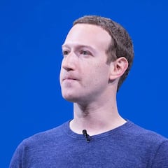 Confirman que el fundador de Facebook surfea olas gigantes