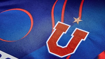 Universidad de Chile presenta su nueva camiseta: homenaje a una campaña histórica