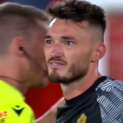 La tristeza de los jugadores del Elche al confirmarse su descenso