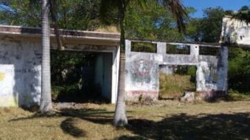 Desolación,casas,destruidas, algunas cruces y un museo, recuerdan la tragedia. La caravana de la Vuelta a Colombia solo fue saludada por quienes se hacen cargo del museo. Por unos segundos, el ciclismo les hizo algo de compañía.
