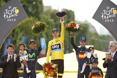 En 2015 ganó su segundo Tour. Nairo Quintana y Alejandro Valverde le acompañaron en el podio.