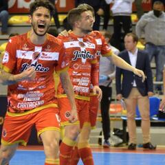 El Cartagena supera a un Levante que sigue en caída libre