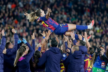 Alexia Putellas celebra sus 500 partidos con el Barcelona con un gol y dos asistencias en el Camp Nou.