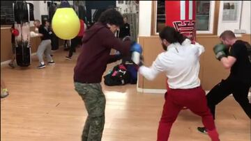 Trabajamos los pasos laterales de Lomachenko