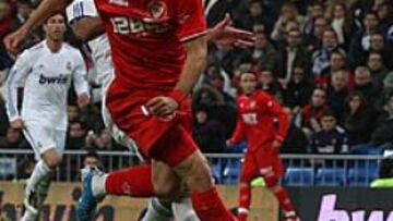 <b>A LAS NUBES. </b>Este es el gol que Negredo erró ante Iker en la Liga.