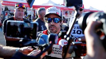 Fernando Alonso en el Dakar.