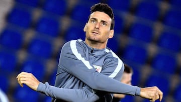 Aduriz, en el entrenamiento de ayer en Genk.