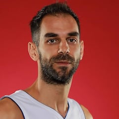 Calderón apurará hasta el inicio de la NBA para retirarse o no