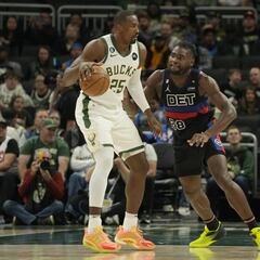 Ibaka dura pocas horas en los Pacers