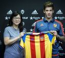 Santi Mina: "Venir al Valencia era dar un paso adelante"