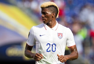 Qué fue de las promesas de la campaña ‘Backed by Messi’ una década después