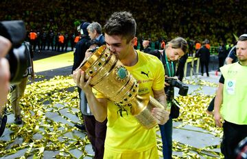 Christian Pulisic is the latest to join the list. Dortmund officially announced on January 2, 2019, that the academy graduate would join Chelsea for 64 million euros. The 20-year-old, however, will remain on loan at Dortmund until the end of the season.