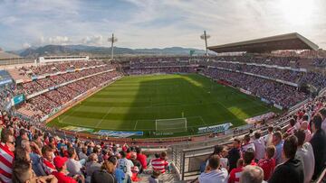 Osasuna visita a un Granada con bajas importantes