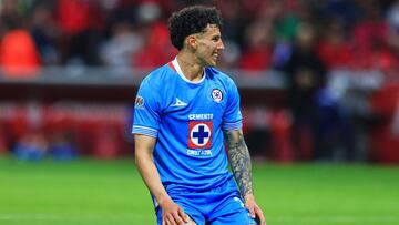 Jorge Sanchez of Cruz Azul during the 17th round match between Toluca and Cruz Azul as part of the Liga BBVA MX, Torneo Clausura 2025 at Nemesio Diez Stadium, on April 19, 2025 in Toluca, Estadio de Mexico, Mexico.
