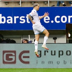 Ximo Navarro rejuvenece en el Deportivo a base de goles