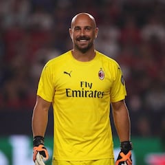 El PSG piensa en Reina como suplente de Keylor Navas