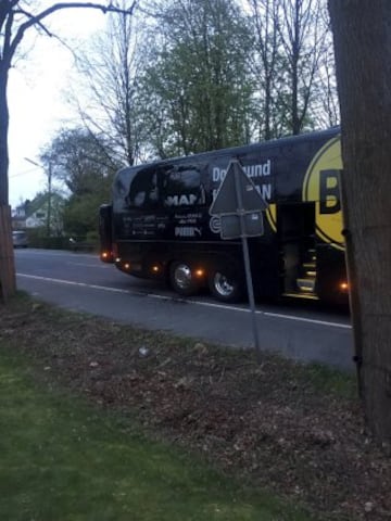 El autobús del Dortmund después del incidente.