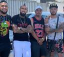 "Tuve que mostrar fotos de Arturo": Sandrino Vidal cuenta su mejor anécdota en Europa