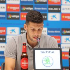 Javi López: "El Espanyol ha estado a la altura de mi familia"