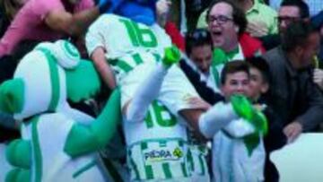 Fidel y Florin sitúan al Córdoba como líder de Liga Adelante