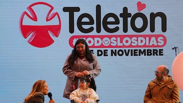 Santiago, 3 agosto 2022.
Teletón presenta la familia embajadora 2022, en el marco de la celebración del Día del Niño.
Marcelo Hernandez/Aton Chile