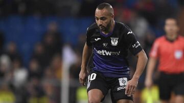El Zhar está de vuelta y apunta al Bar?a; Rubén Pérez, KO