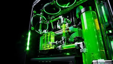 4.099 dólares por el PC gaming definitivo de Razer y Maingear