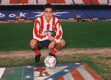 Era una de las mayores promesas del Ajax. Fichó por el Atleti en el 2000 para ser la el futuro del club. Pero finalmente su paso por el Calderón fue muy discreto. 