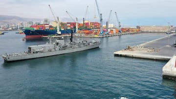 Dos fragatas históricas de la Armada de Chile se trasladan a Iquique por las Glorias Navales: abren sus puertas