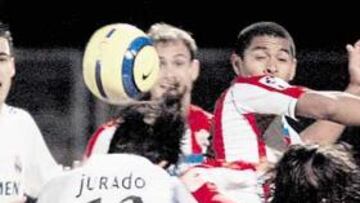 <b>EFICACIA ROJIBLANCA. </b>El Almería se llevó los tres puntos de Valdebebas con una acción aislada. Jurado actuó por la izquierda.