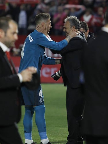 Caparrós and Ramos steal the show in Seville