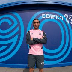 Cómo ser Raúl de Tomás