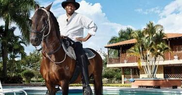 De Higuita a Asprilla: 7 historias de colombianos en Chile