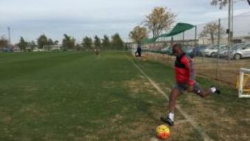 G&auml;el Kakuta, durante un entrenamiento del Sevilla